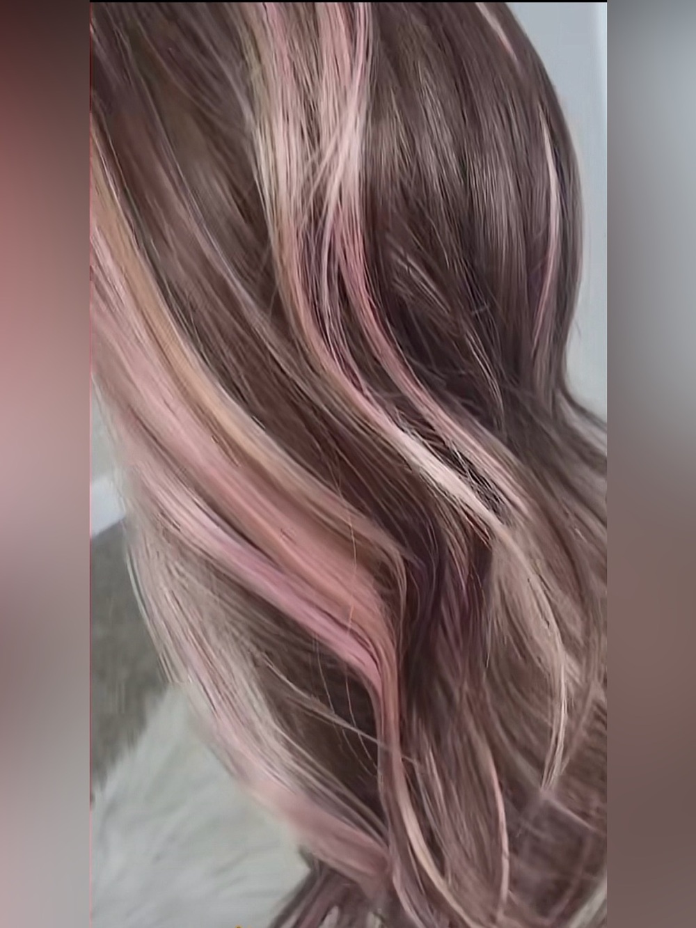 Sassy Misfits April Neopolitan Women’s Multi-Tone Hair Color Wig - Picture 4 of 14